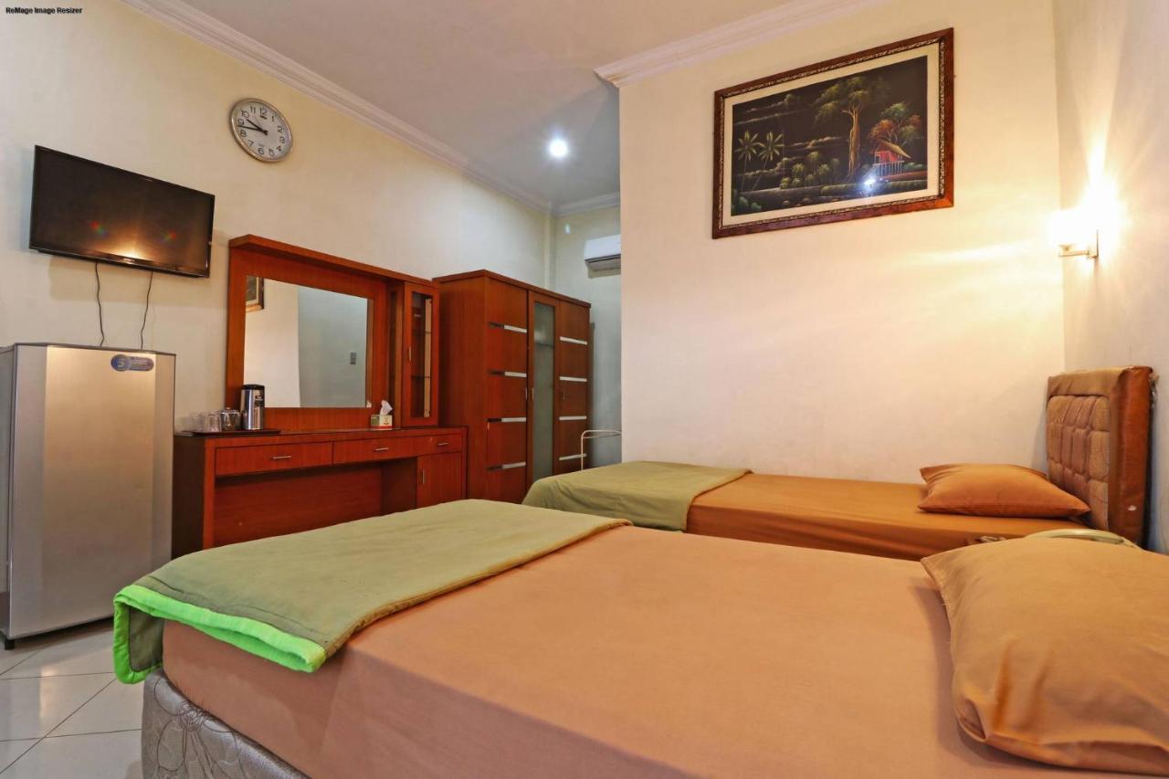 Hotel Melati Medan Esterno foto