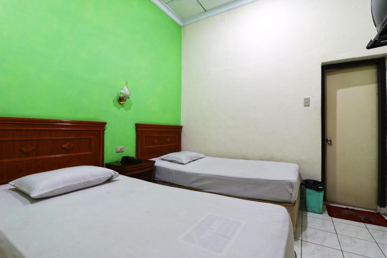 Hotel Melati Medan Esterno foto