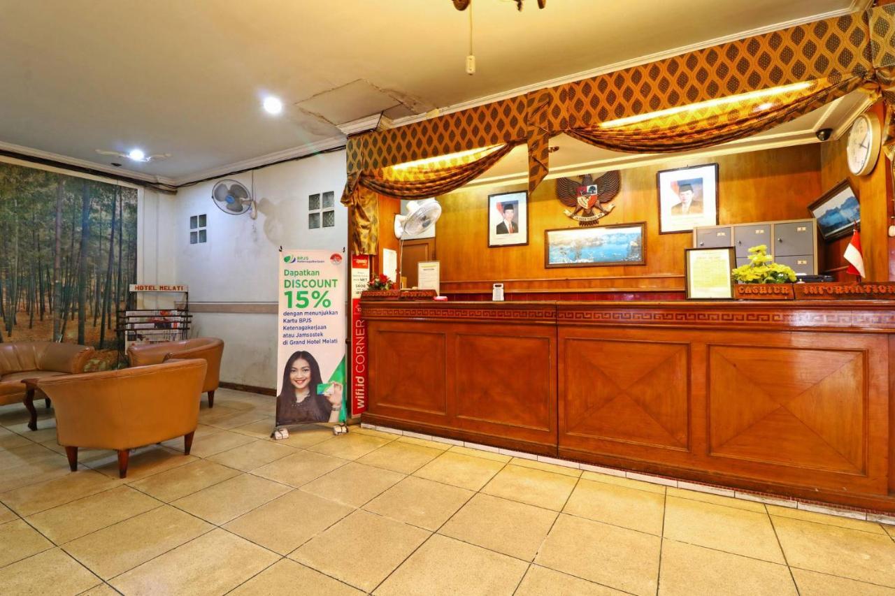 Hotel Melati Medan Esterno foto
